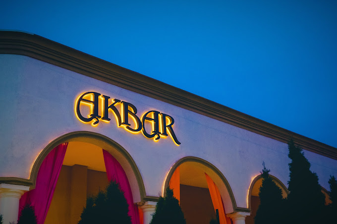 Spice up Your Life at Akbar Restaurant: Garden City’s Tastiest Indian Restaurant!