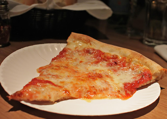 Colosseo Pizzeria of Port Jefferson NY : Marinara Pizza